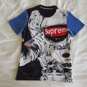Supreme astronaut t-shirt size M